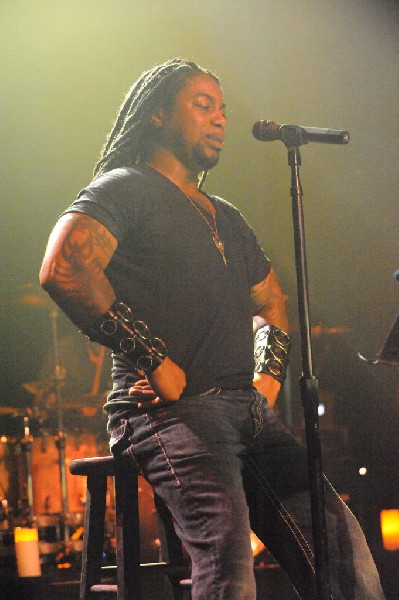 Sevendust acoustic set at Emo's in Austin, Texas 04/06/2014 - photo by Jeff