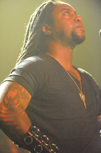 Sevendust acoustic set at Emo's in Austin, Texas 04/06/2014 - photo by Jeff