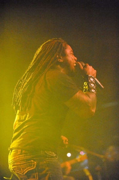 Sevendust acoustic set at Emo's in Austin, Texas 04/06/2014 - photo by Jeff