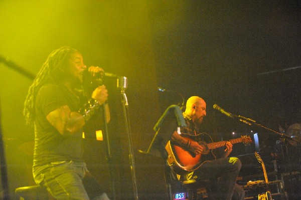 Sevendust acoustic set at Emo's in Austin, Texas 04/06/2014 - photo by Jeff