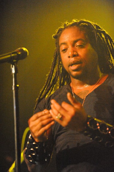 Sevendust acoustic set at Emo's in Austin, Texas 04/06/2014 - photo by Jeff