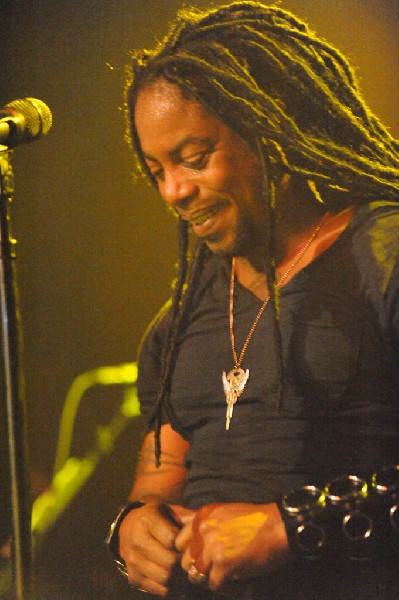 Sevendust acoustic set at Emo's in Austin, Texas 04/06/2014 - photo by Jeff