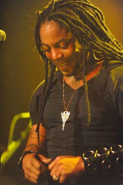 Sevendust acoustic set at Emo's in Austin, Texas 04/06/2014 - photo by Jeff