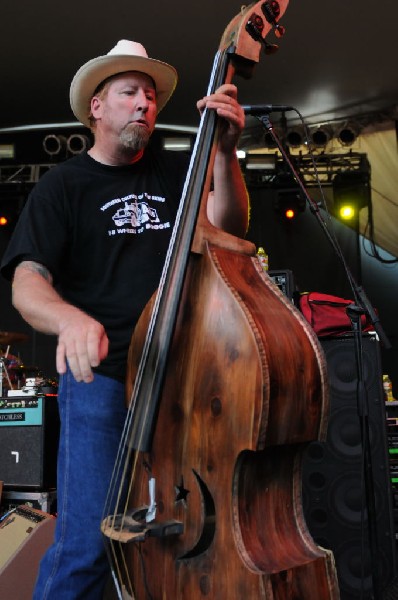 The Legendary Shack Shakers at Stubb's BarBQ, Austin, Texas 06/10/10 - phot