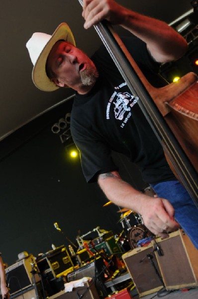 The Legendary Shack Shakers at Stubb's BarBQ, Austin, Texas 06/10/10 - phot