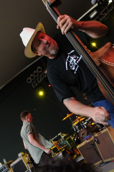 The Legendary Shack Shakers at Stubb's BarBQ, Austin, Texas 06/10/10 - phot