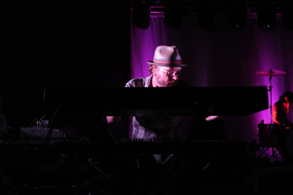 Silversun Pickups at Stubb's BarbQ, Austin, Texas 07/19/10