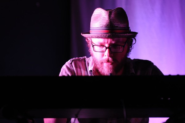 Silversun Pickups at Stubb's BarbQ, Austin, Texas 07/19/10