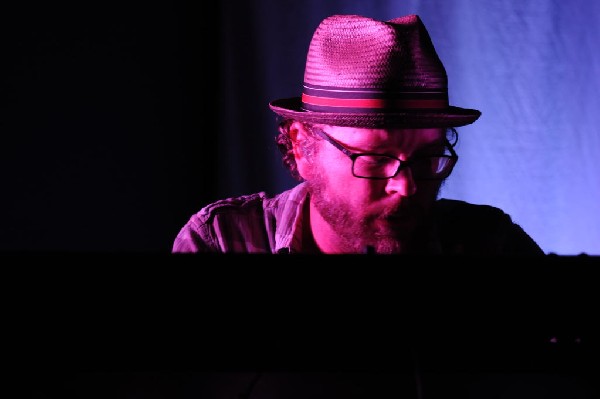 Silversun Pickups at Stubb's BarbQ, Austin, Texas 07/19/10