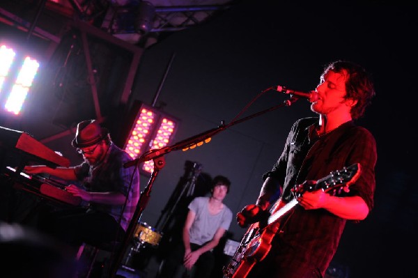 Silversun Pickups at Stubb's BarbQ, Austin, Texas 07/19/10
