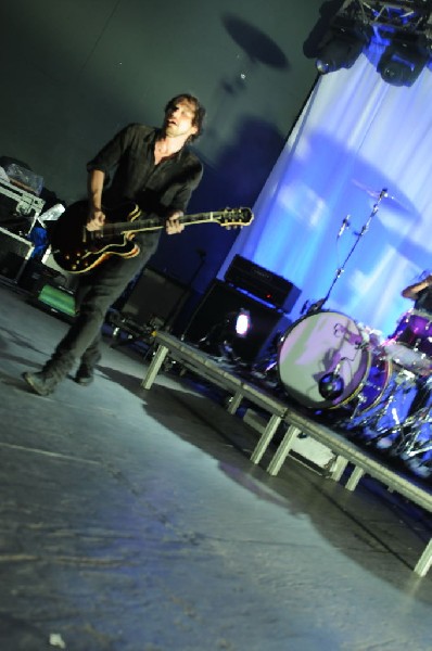 Silversun Pickups at Stubb's BarbQ, Austin, Texas 07/19/10