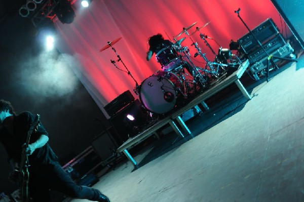 Silversun Pickups at Stubb's BarbQ, Austin, Texas 07/19/10