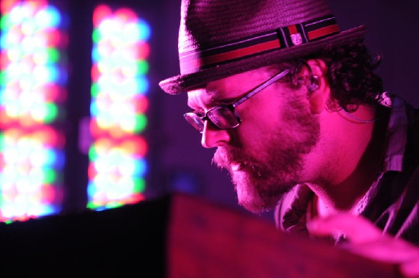 Silversun Pickups at Stubb's BarbQ, Austin, Texas 07/19/10