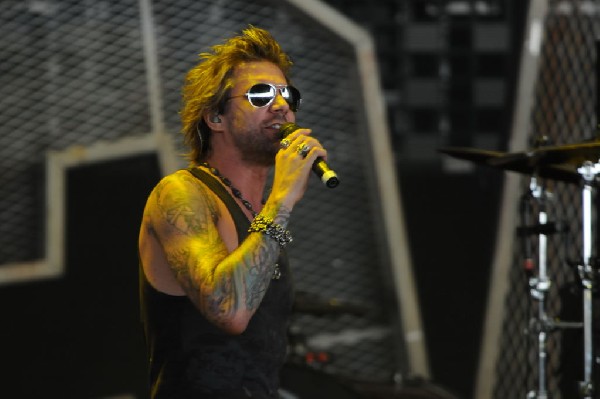 Sixx:A.M. at the Verizon Wireless Amphitheater, Selma, Texas