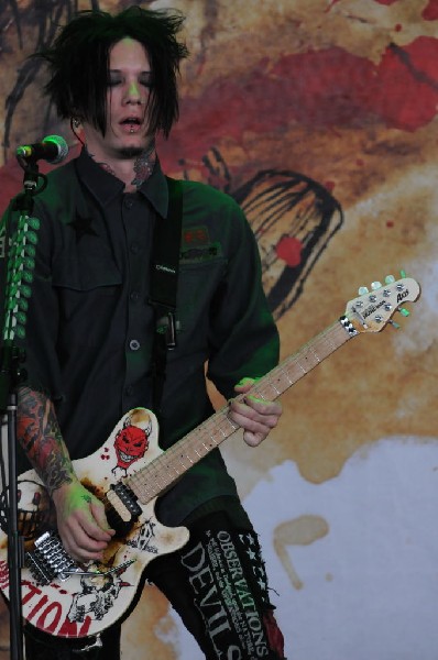 Sixx:A.M. at the Verizon Wireless Amphitheater, Selma, Texas
