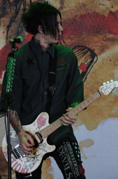Sixx:A.M. at the Verizon Wireless Amphitheater, Selma, Texas