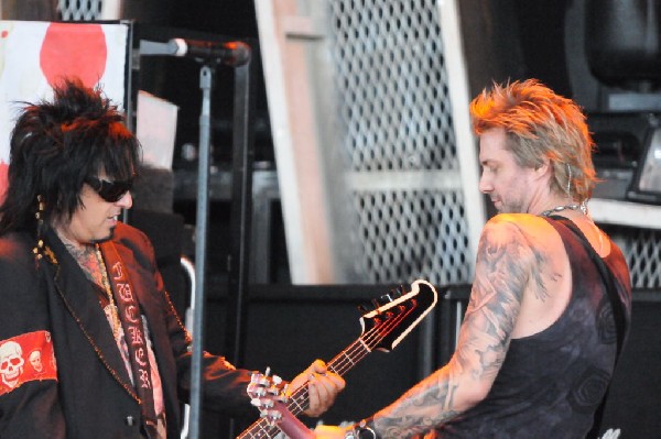Sixx:A.M. at the Verizon Wireless Amphitheater, Selma, Texas