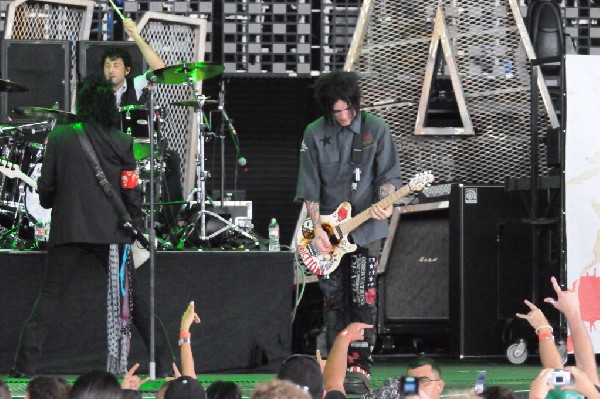 Sixx:A.M. at the Verizon Wireless Amphitheater, Selma, Texas