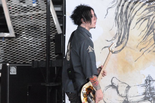 Sixx:A.M. at the Verizon Wireless Amphitheater, Selma, Texas