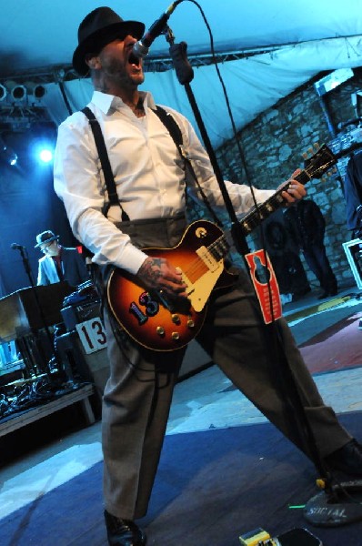 Social Distortion at Stubb's BarBQ, Austin Texas, 11/18/10