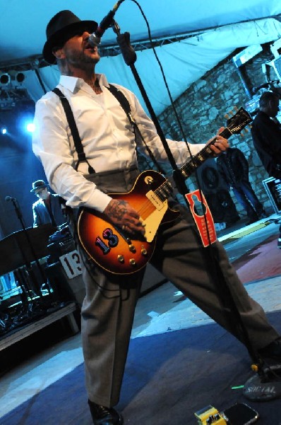 Social Distortion at Stubb's BarBQ, Austin Texas, 11/18/10