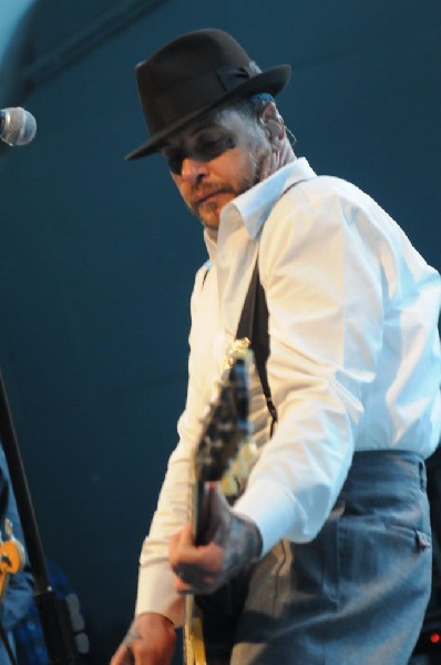 Social Distortion at Stubb's BarBQ, Austin Texas, 11/18/10