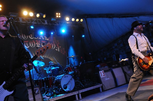 Social Distortion at Stubb's BarBQ, Austin Texas, 11/18/10