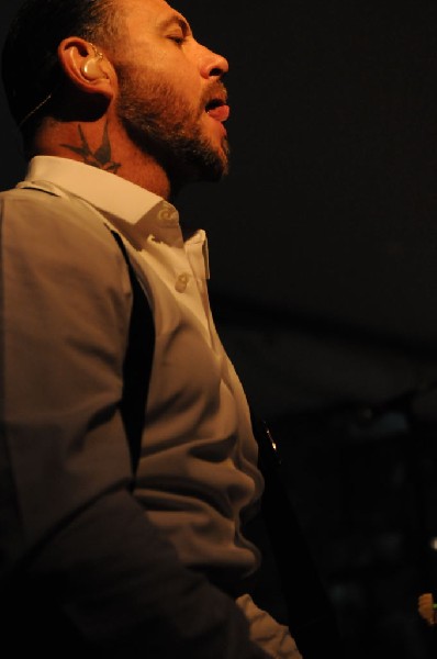 Social Distortion at Stubb's BarBQ, Austin Texas, 11/18/10