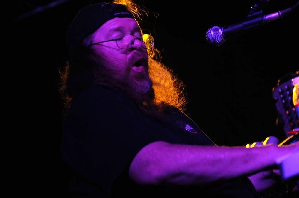 Johnny King and the Solrockers at La Zona Rosa, Austin, Texas, 05/05/10