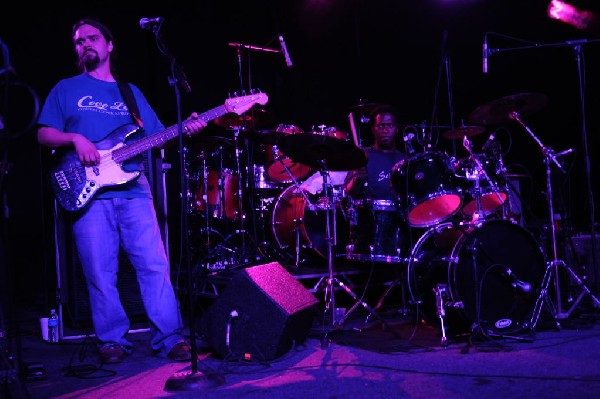 Johnny King and the Solrockers at La Zona Rosa, Austin, Texas, 05/05/10