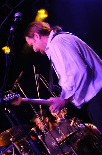 Johnny King and the Solrockers at La Zona Rosa, Austin, Texas, 05/05/10