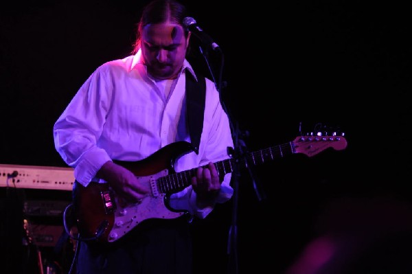 Johnny King and the Solrockers at La Zona Rosa, Austin, Texas, 05/05/10