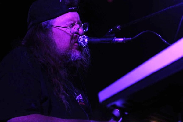 Johnny King and the Solrockers at La Zona Rosa, Austin, Texas, 05/05/10