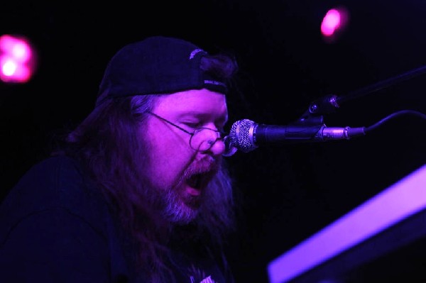 Johnny King and the Solrockers at La Zona Rosa, Austin, Texas, 05/05/10