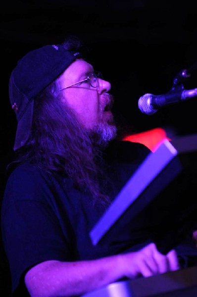 Johnny King and the Solrockers at La Zona Rosa, Austin, Texas, 05/05/10