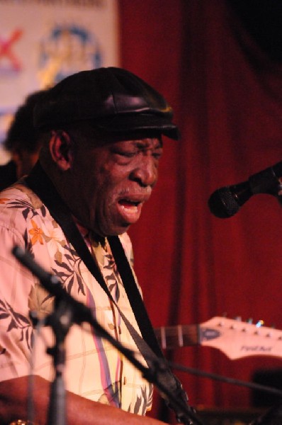 Spot Barnett at Lamberts's BarBQ, Austin, Tx - SXSW 2008