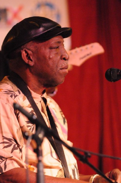 Spot Barnett at Lamberts's BarBQ, Austin, Tx - SXSW 2008