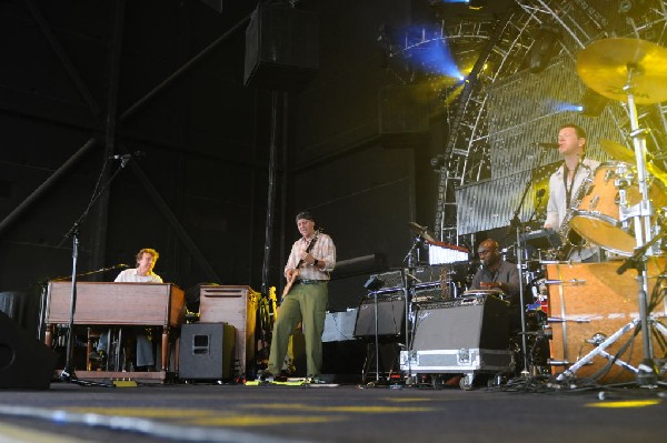 Steve Winwood at the  Verizon Wireless Amphitheater
