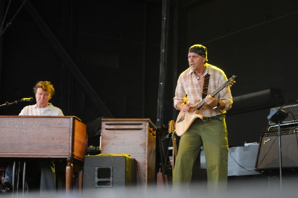 Steve Winwood at the  Verizon Wireless Amphitheater
