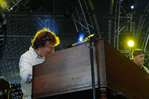 Steve Winwood at the  Verizon Wireless Amphitheater