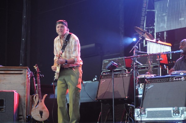 Steve Winwood at the  Verizon Wireless Amphitheater