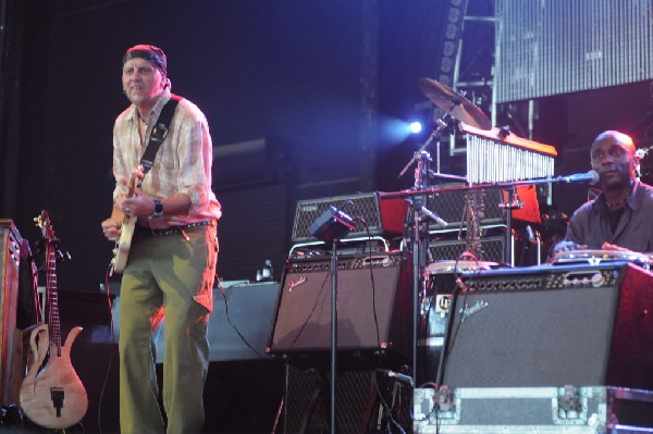 Steve Winwood at the  Verizon Wireless Amphitheater