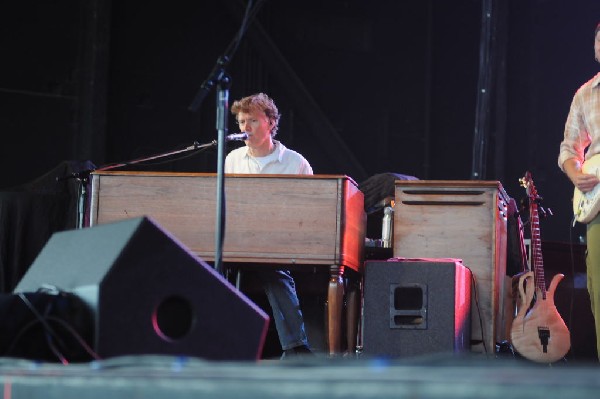 Steve Winwood at the  Verizon Wireless Amphitheater