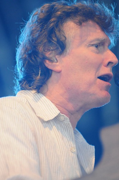 Steve Winwood at the  Verizon Wireless Amphitheater