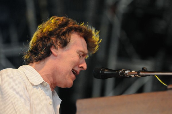 Steve Winwood at the  Verizon Wireless Amphitheater