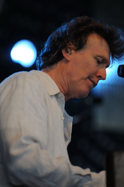 Steve Winwood at the  Verizon Wireless Amphitheater