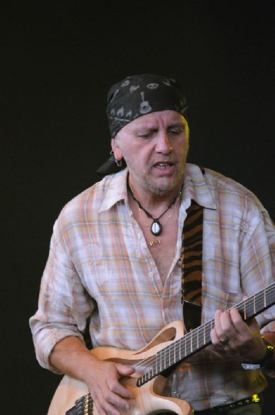 Steve Winwood at the  Verizon Wireless Amphitheater