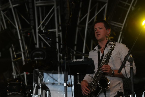 Steve Winwood at the  Verizon Wireless Amphitheater