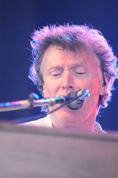 Steve Winwood at the  Verizon Wireless Amphitheater