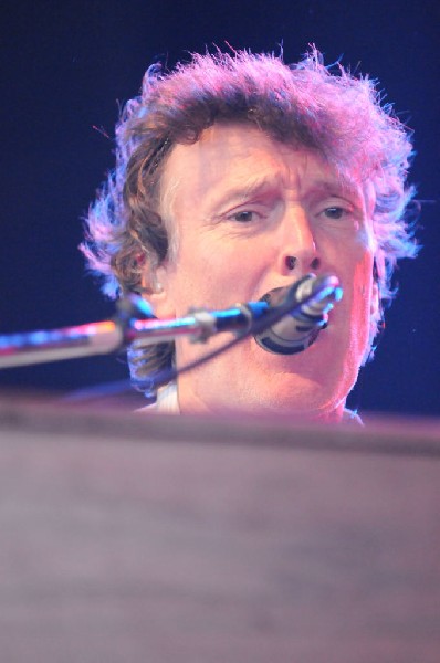 Steve Winwood at the  Verizon Wireless Amphitheater